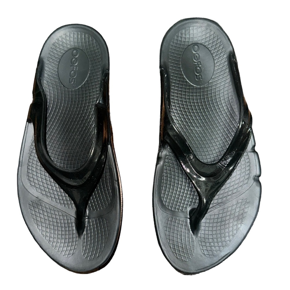 WOMEN'S OOFOS OOLALA SANDAL size 6